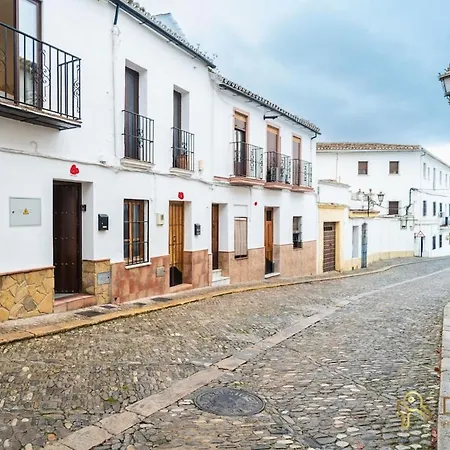 Apartment Duplex House Near Downtown *