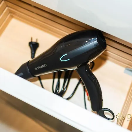 Duplex House Near Downtown Apartment