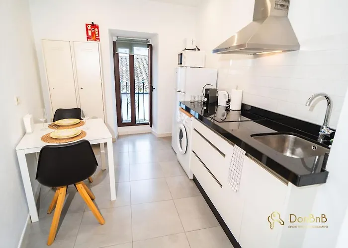 Duplex House Near Downtown *