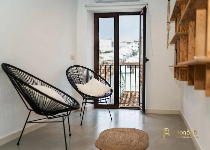 Duplex House Near Downtown *