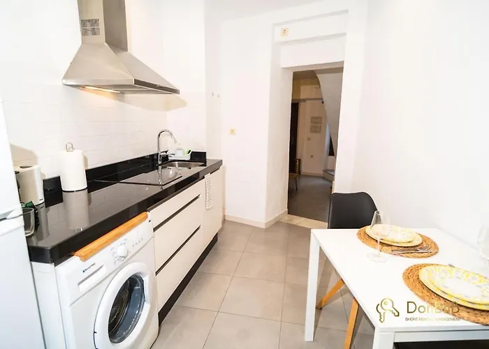 Apartment Duplex House Near Downtown